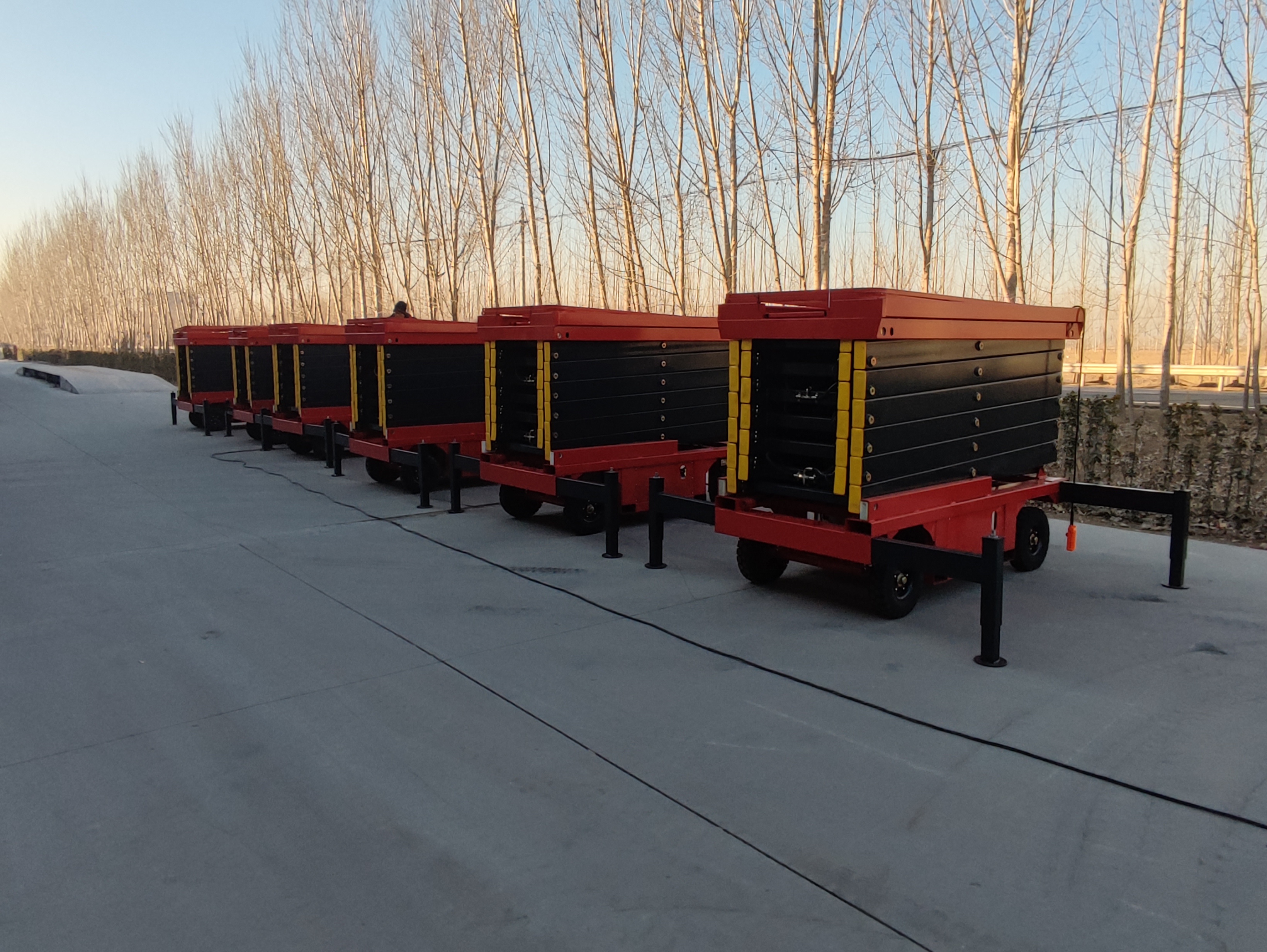 Plataforma elevadora de tijeras de 14 metros para caminar asistido 