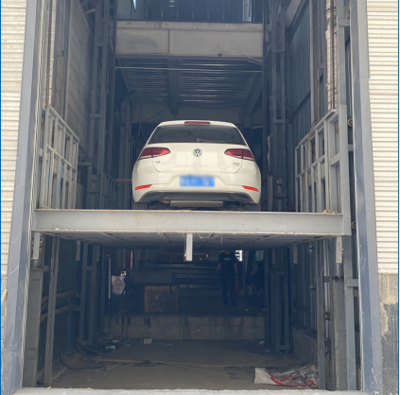 Elevador hidráulico tipo riel